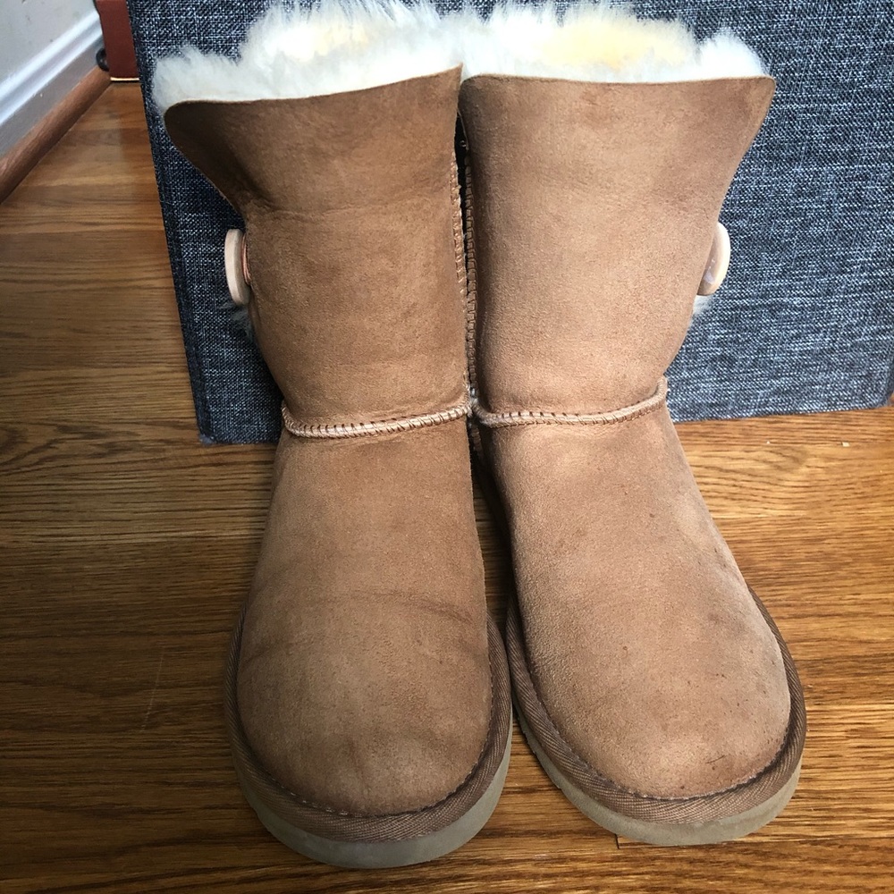 🚫Sold🚫 UGG Australia Suede Boots US 6